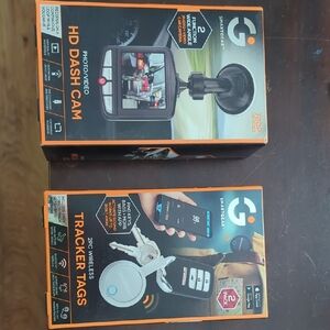 Smart Gear HD Dash Cam and Tracker Tags Set